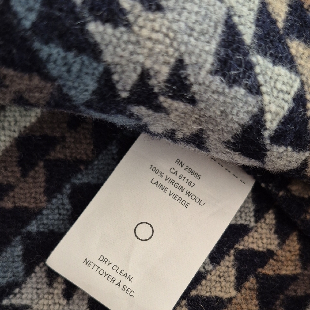 Pendleton Navy And Gray Patterned Wool Jacket - image 6